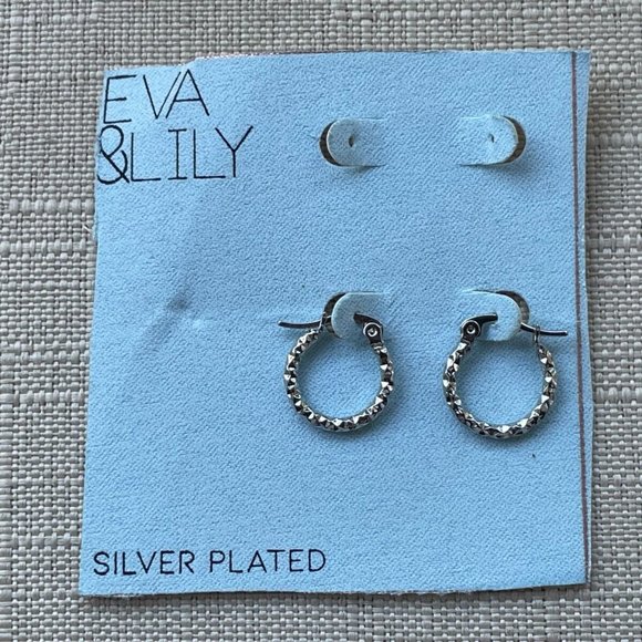 Eva and Lily Women Earring Silver Plated Hoop Small Ear jewelry new - Picture 2 of 11